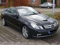 gebraucht Mercedes E250 CGI Coupe BlueEFFICIENCY Automatik Elegance