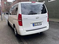 Gebraucht Hyundai H-1 170 PS (125 kW) 2009 Weiß Van / Kleinbus