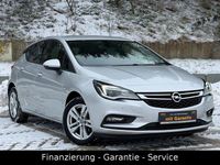 Gebraucht Opel Astra Dynamic 150 PS (110 kW) 2017 Silber Limousine