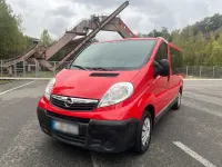 Gebraucht Opel Vivaro 90 PS (66 kW) 2014 Rot Van / Kleinbus