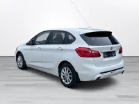 Gebraucht BMW 220 Active Tourer Sport Line 192 PS (141 kW) 2018 Weiß Van / Kleinbus