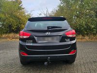Gebraucht Hyundai ix35 115 PS (84 kW) 2013 Schwarz SUV