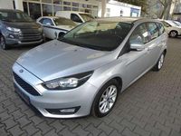 Second-hand Ford Focus Cool & Connect 125 CP (91 kW) 2017 Argintiu Break