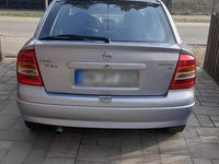 Gebraucht Opel Astra 101 PS (74 kW) 2002 Silber Limousine
