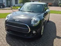 Używany Mini Cooper 136 KM (100 kW) 2017 Czarny Hatchback