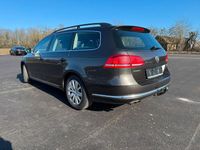 Gebraucht VW Passat Comfortline 140 PS (102 kW) 2014 Schwarz Limousine