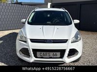 Gebraucht Ford Kuga Titanium 163 PS (119 kW) 2013 Frostweiß SUV