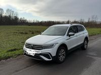 Gebraucht VW Tiguan Allspace Life 150 PS (110 kW) 2022 Weiß SUV