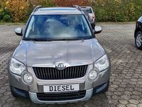 gebraucht Skoda Yeti 2.0 TDI 4x4 DSG L&K