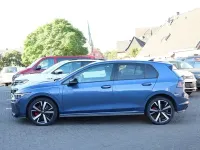 Gebraucht VW Golf VIII GTE 177 PS (130 kW) 2025 Anemonenblau metallic Limousine