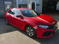 Gebraucht Honda Civic Comfort 129 PS (94 kW) 2017 Rot Limousine
