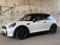 Gebraucht Mini Cooper SE 135 kW (184 PS) 2023 Weiß Kleinwagen