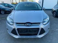 Second-hand Ford Focus Titanium 150 CP (110 kW) 2012 Gri Berlinǎ