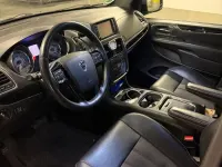 Usata Lancia Voyager 177 CV (130 kW) 2014 Blu Monovolume
