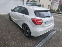 Gebraucht Mercedes A200 Urban 156 PS (114 kW) 2014 Weiß Kleinwagen