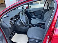 Gebraucht Citroën C3 SELECTION 82 PS (60 kW) 2015 Rot Limousine