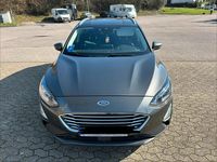 Gebraucht Ford Focus 125 PS (91 kW) 2021 Grau Kombi