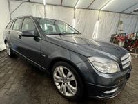 Gebraucht Mercedes C180 156 PS (114 kW) 2011 Grau Kombi