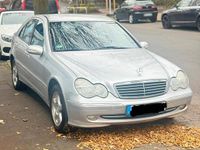 Gebraucht Mercedes C180 2001 Silber Limousine