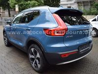 Gebraucht Volvo XC40 Core 163 PS (119 kW) 2024 Blau SUV