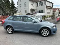 Używany Audi A3 Attraction 105 KM (77 kW) 2010 Niebieski Hatchback