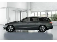 Gebraucht Mercedes C200 Avantgarde 204 PS (150 kW) 2024 Metalliclack selenitgrau Kombi