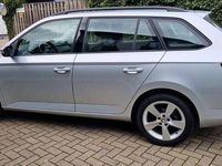 Gebraucht Skoda Fabia Active 95 PS (69 kW) 2019 Silber Kombi