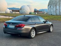 Gebraucht BMW 535 M Sport 313 PS (230 kW) 2016 Grau Limousine