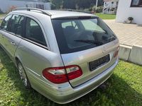 Gebraucht Mercedes E280 177 PS (130 kW) 2005 Silber Kombi