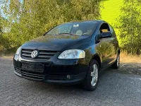 Gebraucht VW Fox 54 PS (39 kW) 2005 Schwarz Kleinwagen