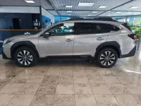 Neu Subaru Outback Platinum 169 PS (124 kW) 2026 Gold SUV