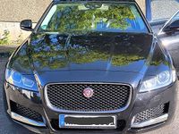 Gebraucht Jaguar XF Prestige 179 PS (131 kW) 2016 Schwarz Limousine