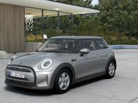 Gebraucht Mini Cooper Essential 136 PS (100 kW) 2023 Melting silver iii (silber) Kleinwagen