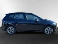 Gebraucht BMW 230e Active Tourer Efficient Dynamics 326 PS (239 kW) 2025 Schwarz uni Van / Kleinbus