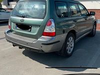 Gebraucht Subaru Forester 156 PS (114 kW) 2006 Grün SUV
