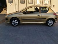 Gebraucht Peugeot 206 75 PS (55 kW) 2002 Gold Kleinwagen