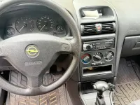Gebraucht Opel Astra 101 PS (74 kW) 1998 Silber Limousine