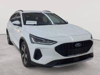 Gebraucht Ford Focus Active 120 PS (88 kW) 2023 Frozen white Kombi
