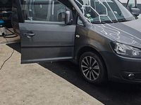Gebraucht VW Caddy Trendline 102 PS (75 kW) 2011 Grau Van / Kleinbus