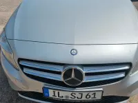 Gebraucht Mercedes A180 Style 122 PS (89 kW) 2015 Grau Limousine