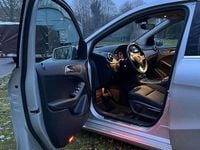 Gebraucht Mercedes B180 122 PS (89 kW) 2015 Grau Van / Kleinbus