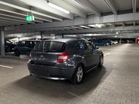 Gebraucht BMW 116 122 PS (89 kW) 2005 Grau Kleinwagen
