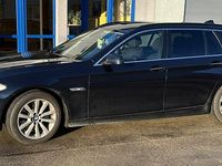 Gebraucht BMW 530 258 PS (189 kW) 2011 Blau Kombi