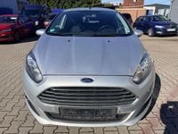 Gebraucht Ford Fiesta SYNC Edition 75 PS (55 kW) 2015 Silber Limousine