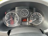 Gebraucht Peugeot Partner Tepee Allure 110 PS (80 kW) 2018 Grau Van / Kleinbus