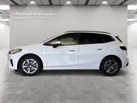 Gebraucht BMW 220 150 PS (110 kW) 2025 Weiß Van / Kleinbus