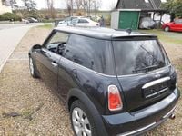 Gebraucht Mini Cooper Coupé 116 PS (85 kW) 2006 Astro black metallic (metallic) Coupé