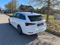 Gebraucht Skoda Octavia First Edition 150 PS (110 kW) 2020 Weiß Kombi