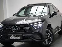 Gebraucht Mercedes GLC300e AMG Line Premium Plus 333 PS (244 kW) 2024 Grau Coupé