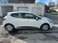 Gebraucht Renault Clio IV 73 PS (53 kW) 2014 Weiß Kleinwagen